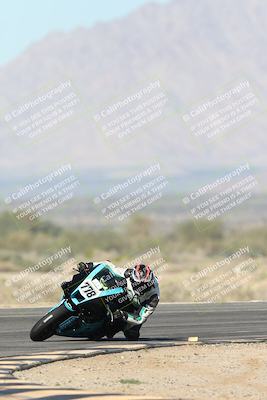 media/Jan-15-2026-Racers Edge (Thu) [[dfebeb70ab]]/2-A Group/Session 3 (Turn 16)/